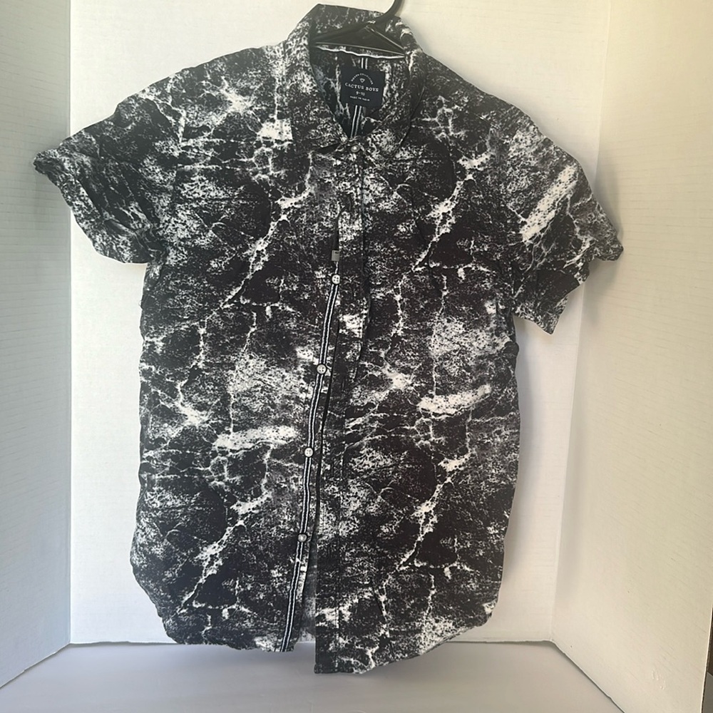 stylish, modern, short-sleeved button-up cactus boys